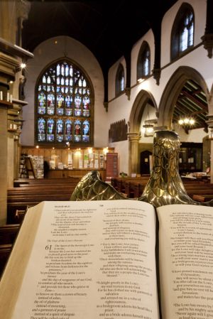 haworth church dec 2011 5 sm.jpg